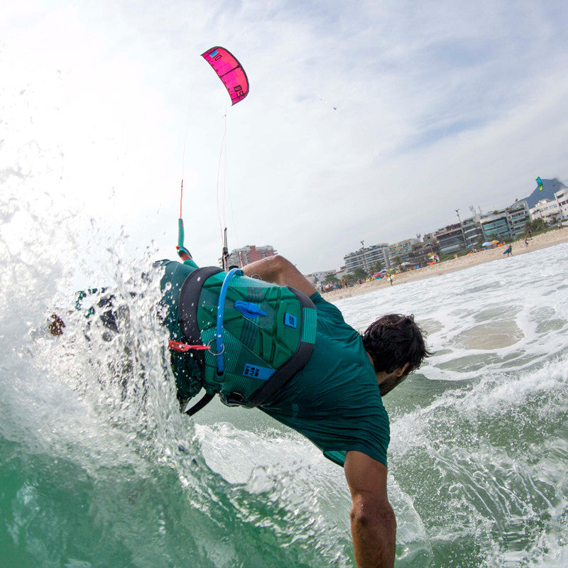 Kitesurfing Kites, Boards, Harnesses & More! Noosa Australia